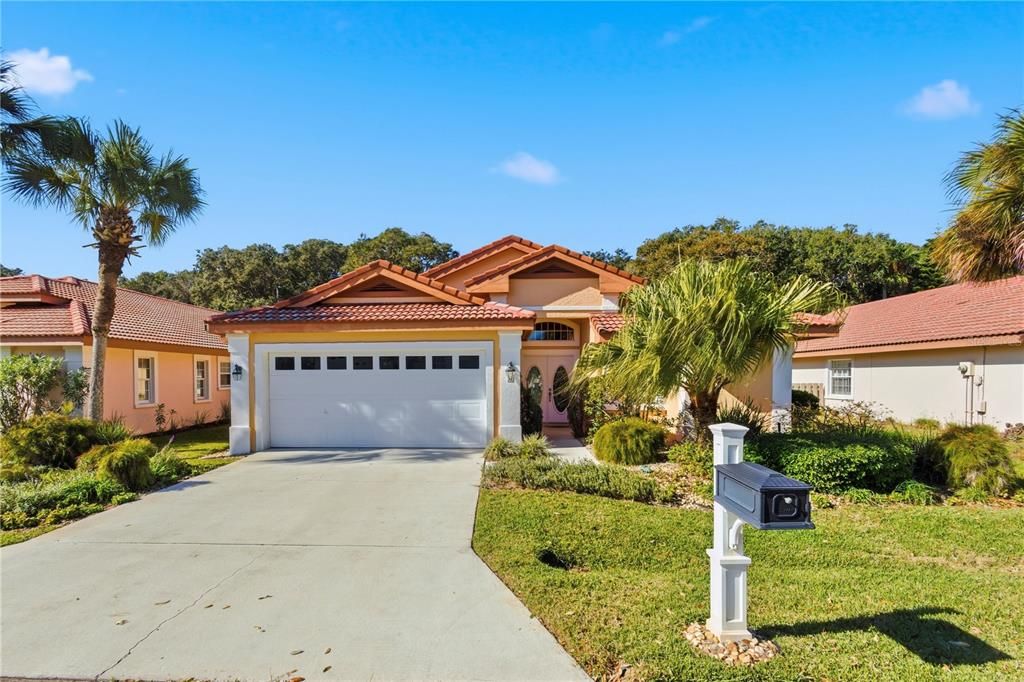 For Sale: $405,000 (3 beds, 2 baths, 1792 Square Feet)