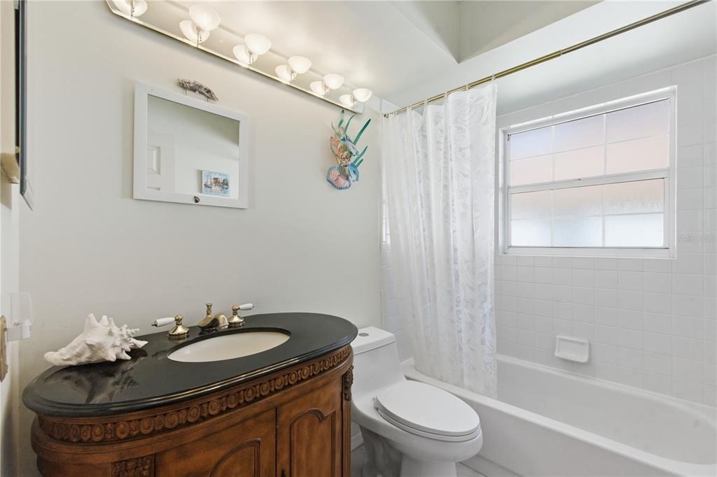 For Sale: $405,000 (3 beds, 2 baths, 1792 Square Feet)