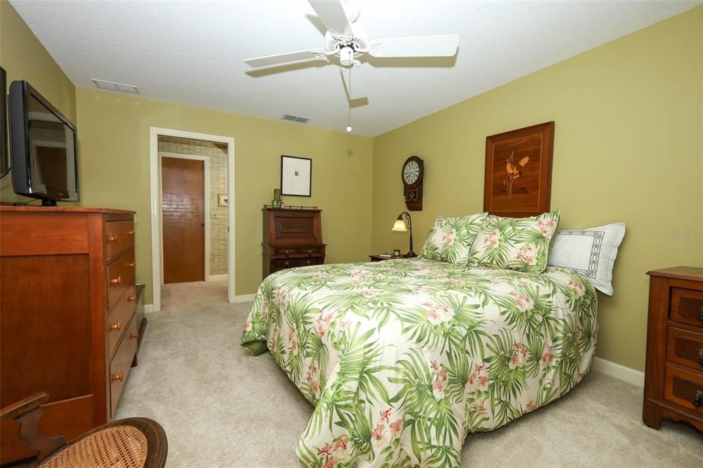 На продажу: $450,000 (3 спален, 2 ванн, 1602 Квадратных фут)