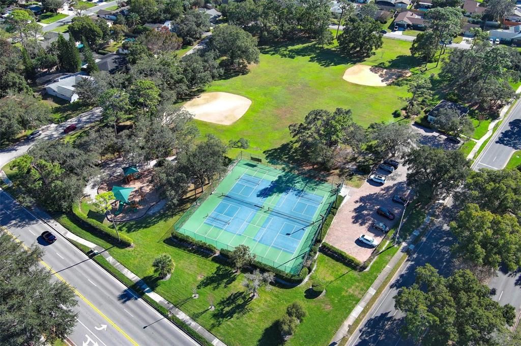 На продажу: $450,000 (3 спален, 2 ванн, 1602 Квадратных фут)