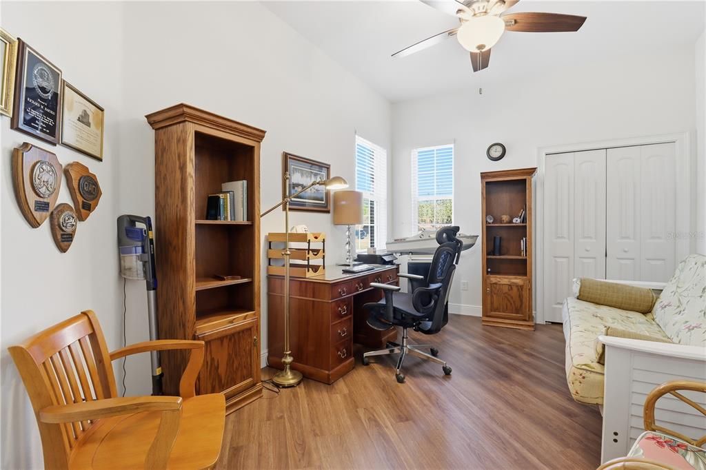 En Venta: $369,900 (3 camas, 2 baños, 1738 Pies cuadrados)