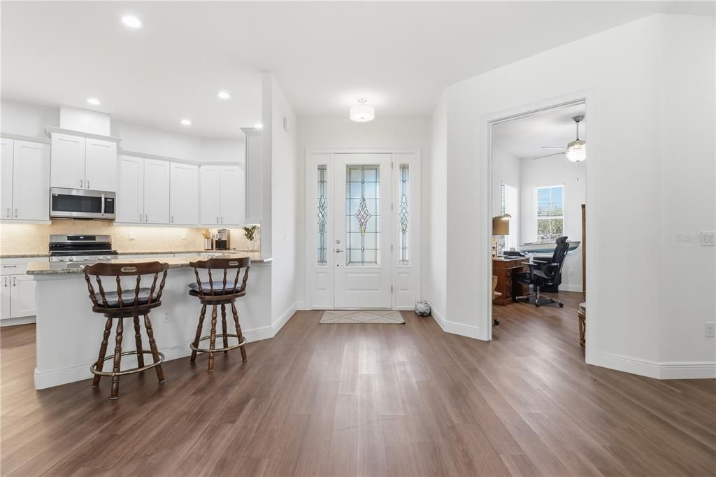 En Venta: $369,900 (3 camas, 2 baños, 1738 Pies cuadrados)