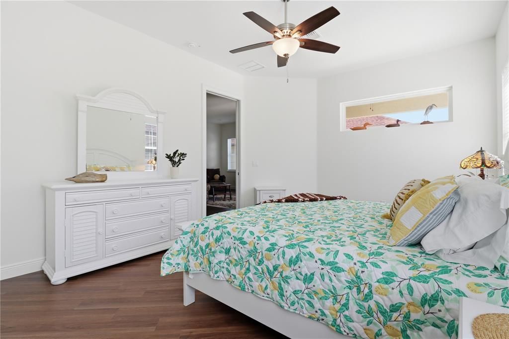 En Venta: $369,900 (3 camas, 2 baños, 1738 Pies cuadrados)