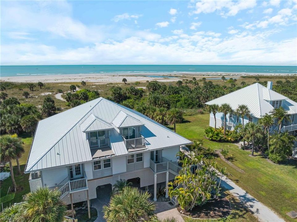 En Venta: $949,000 (3 camas, 3 baños, 1634 Pies cuadrados)