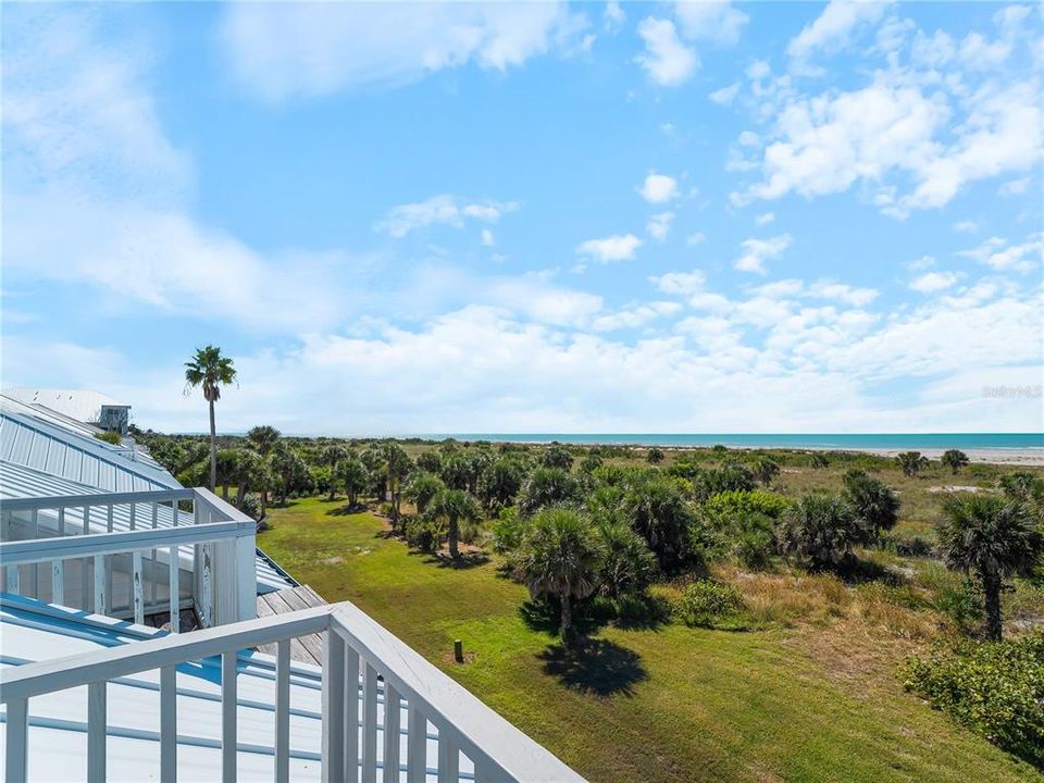 En Venta: $949,000 (3 camas, 3 baños, 1634 Pies cuadrados)