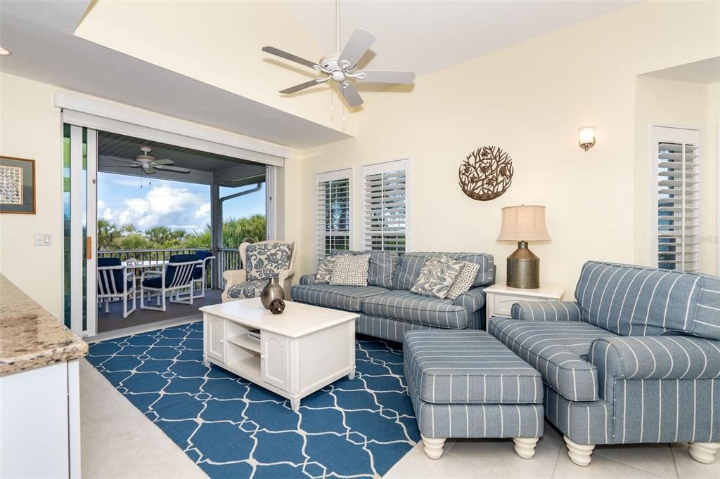 En Venta: $949,000 (3 camas, 3 baños, 1634 Pies cuadrados)