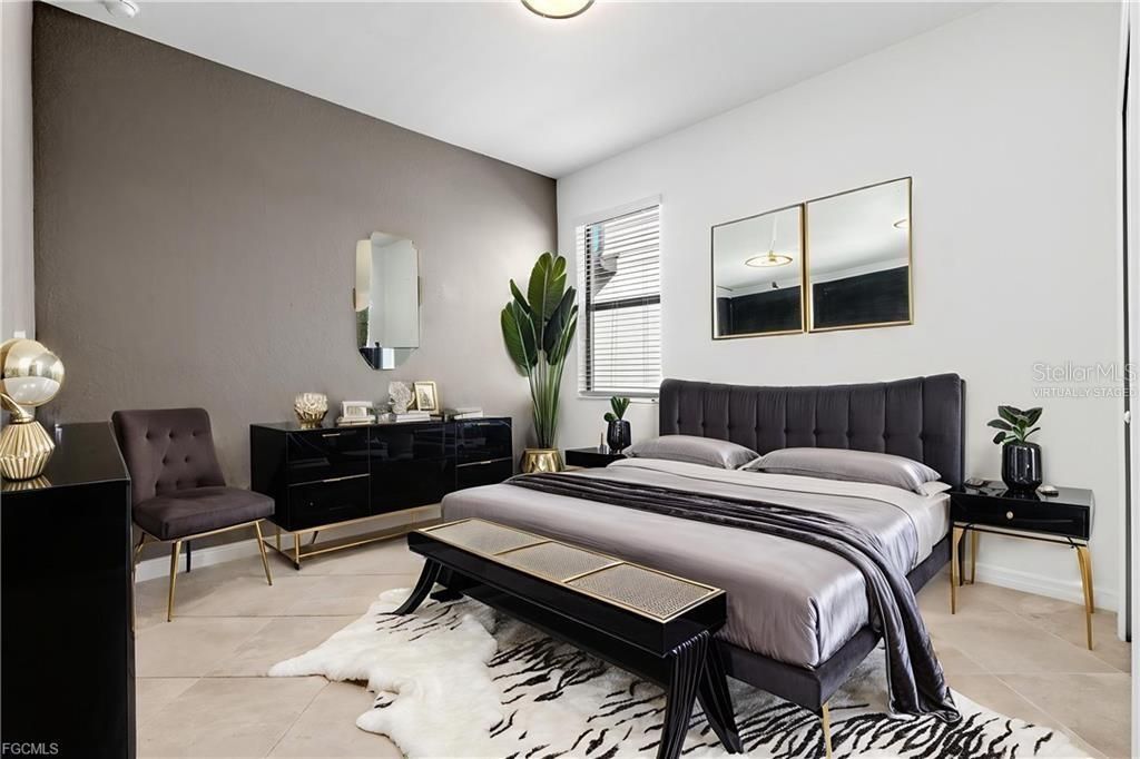 En Venta: $394,900 (4 camas, 2 baños, 2251 Pies cuadrados)