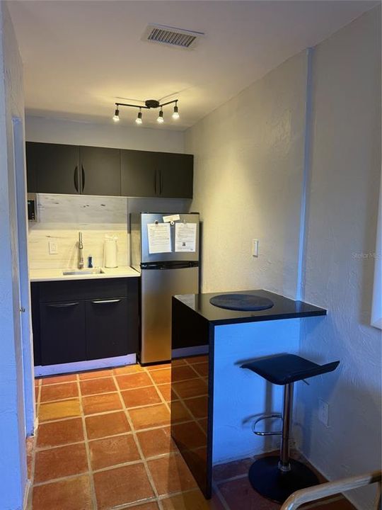 待售: $1,600,000 (0 贝兹, 0 浴室, 294 平方英尺)