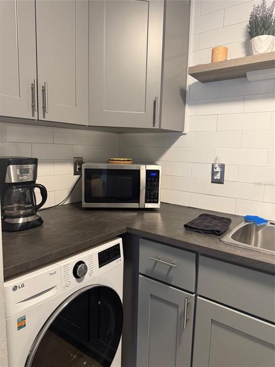 待售: $1,600,000 (0 贝兹, 0 浴室, 294 平方英尺)