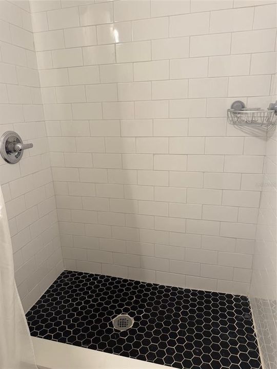 待售: $1,600,000 (0 贝兹, 0 浴室, 294 平方英尺)