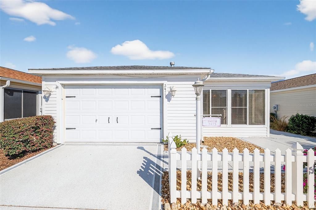 For Sale: $249,900 (2 beds, 2 baths, 1156 Square Feet)