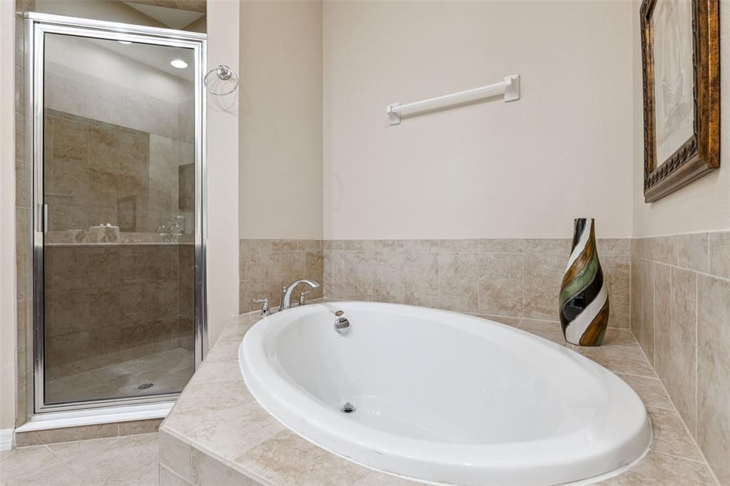 For Sale: $475,000 (3 beds, 2 baths, 2268 Square Feet)