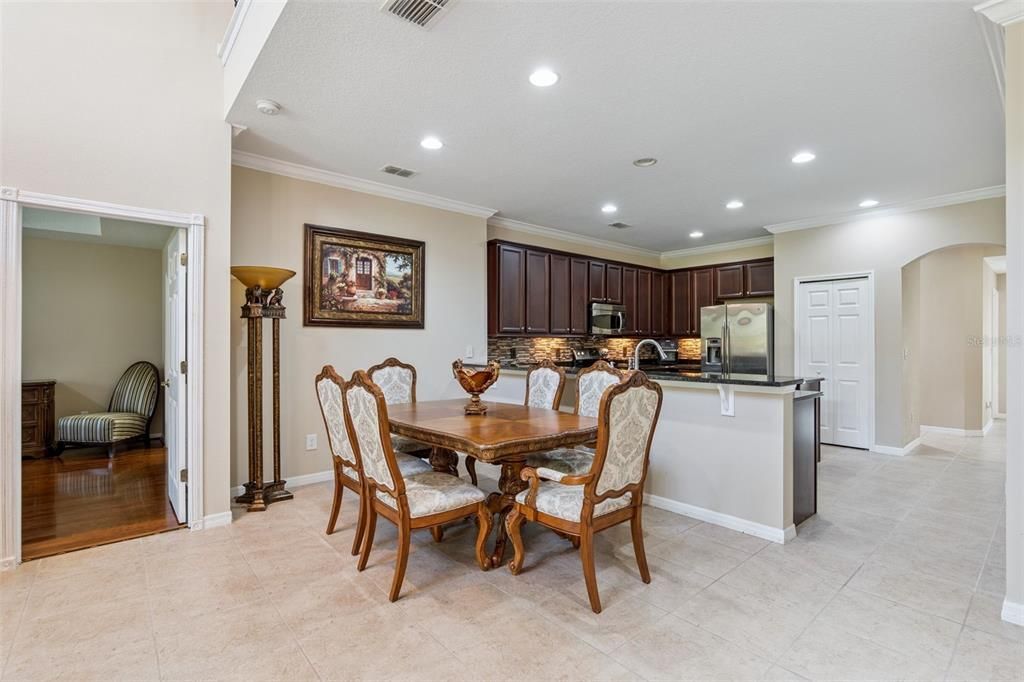 For Sale: $475,000 (3 beds, 2 baths, 2268 Square Feet)