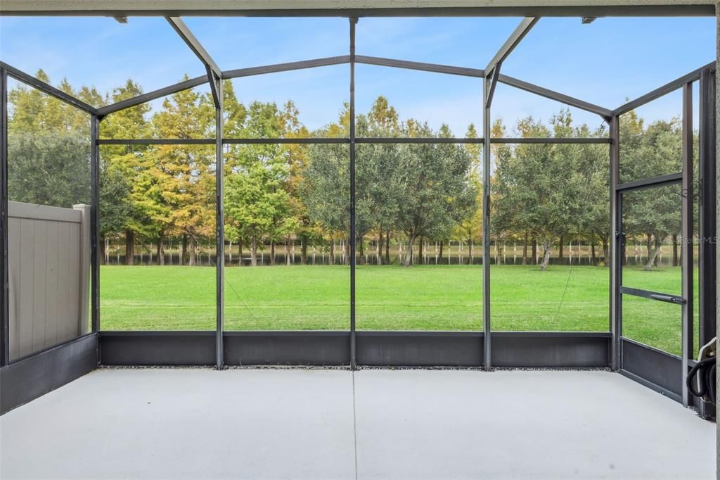 For Sale: $475,000 (3 beds, 2 baths, 2268 Square Feet)