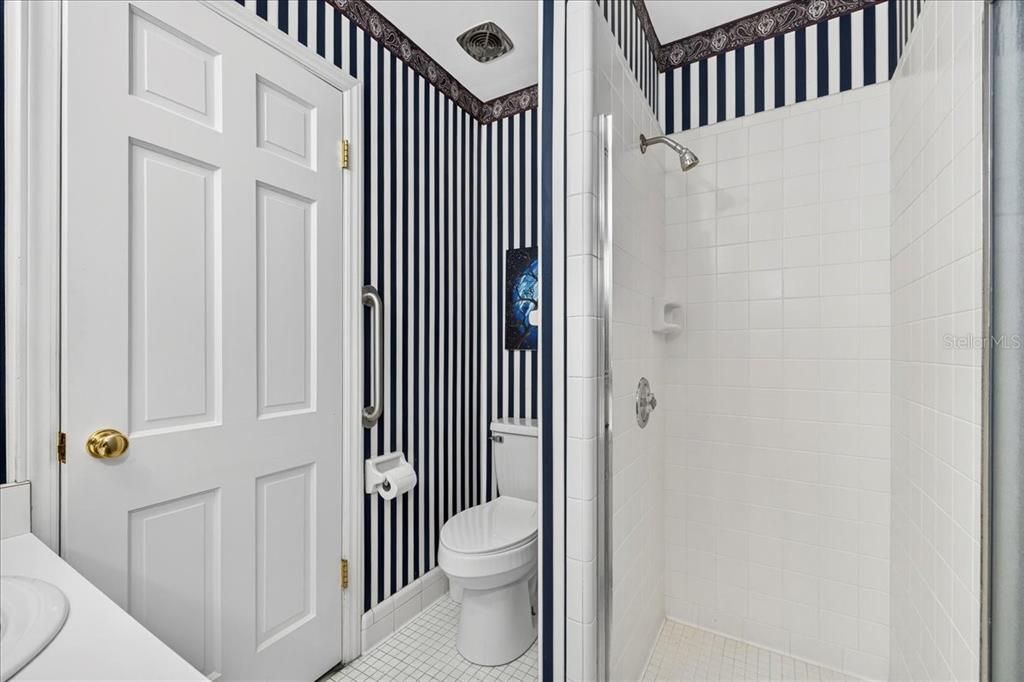 For Sale: $419,000 (4 beds, 3 baths, 2656 Square Feet)