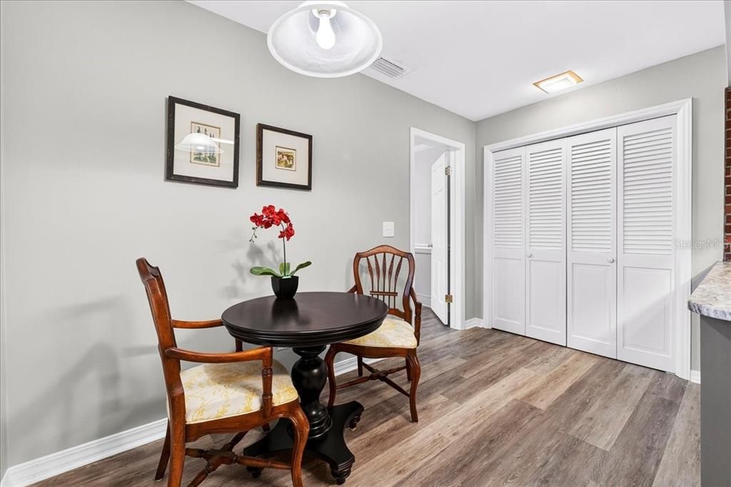 For Sale: $419,000 (4 beds, 3 baths, 2656 Square Feet)