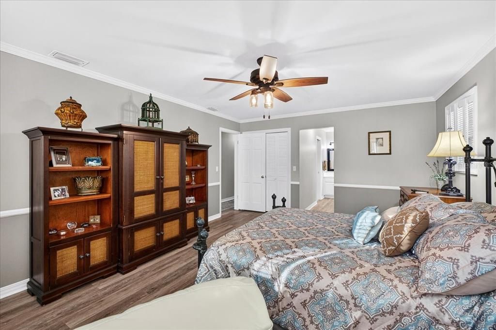 For Sale: $419,000 (4 beds, 3 baths, 2656 Square Feet)