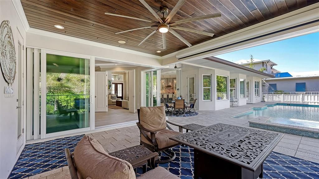 En Venta: $3,549,000 (3 camas, 3 baños, 2844 Pies cuadrados)