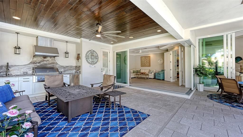 En Venta: $3,549,000 (3 camas, 3 baños, 2844 Pies cuadrados)