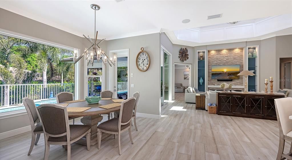 En Venta: $3,549,000 (3 camas, 3 baños, 2844 Pies cuadrados)