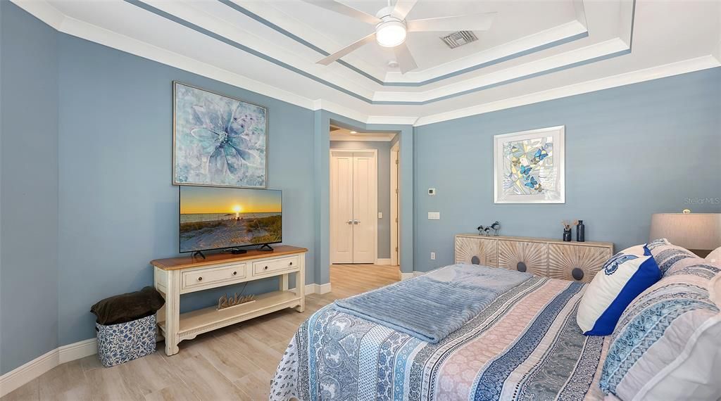 En Venta: $3,549,000 (3 camas, 3 baños, 2844 Pies cuadrados)