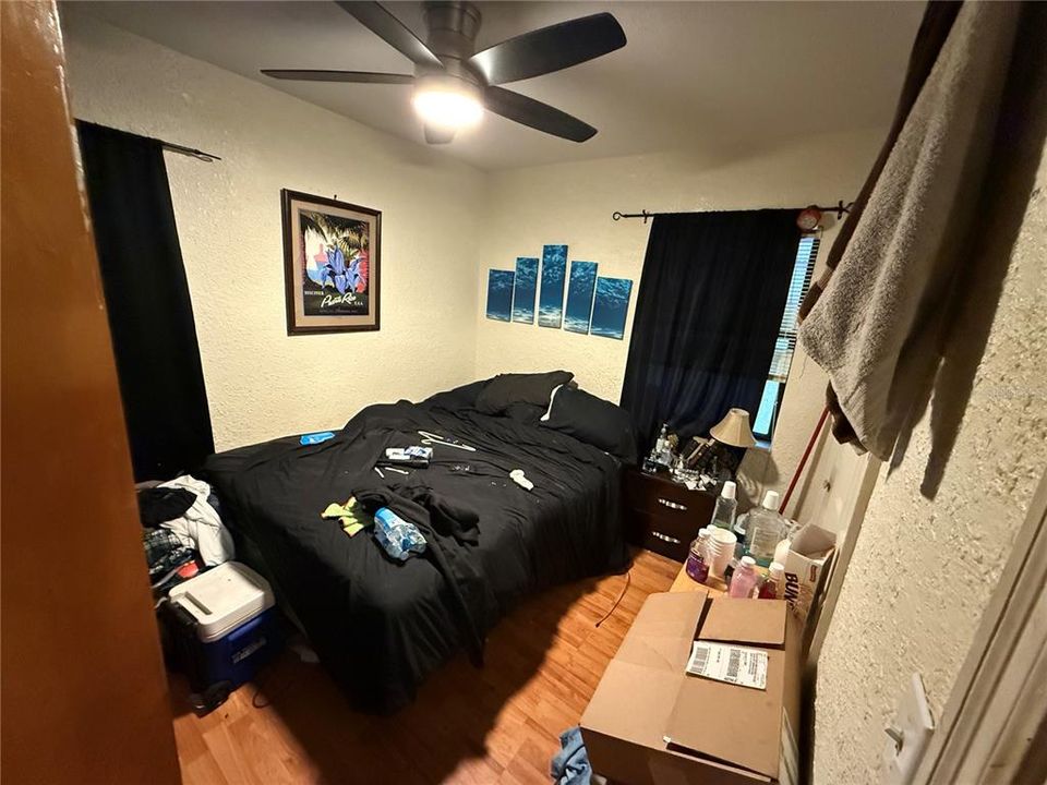 待售: $245,000 (3 贝兹, 2 浴室, 1056 平方英尺)