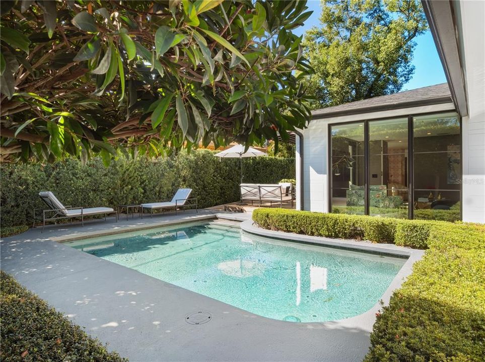 Active With Contract: $1,485,000 (3 beds, 3 baths, 2004 Square Feet)