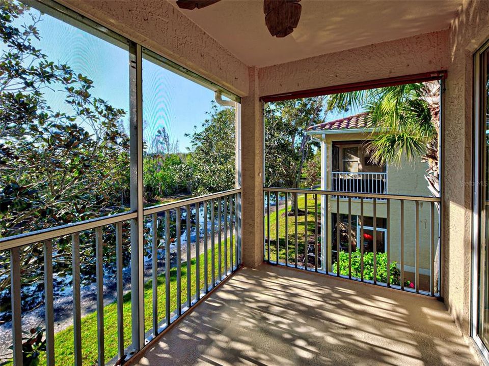 For Sale: $285,000 (3 beds, 2 baths, 1383 Square Feet)