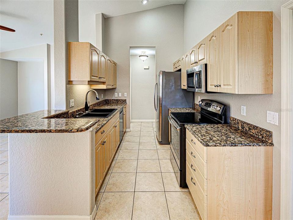 For Sale: $285,000 (3 beds, 2 baths, 1383 Square Feet)