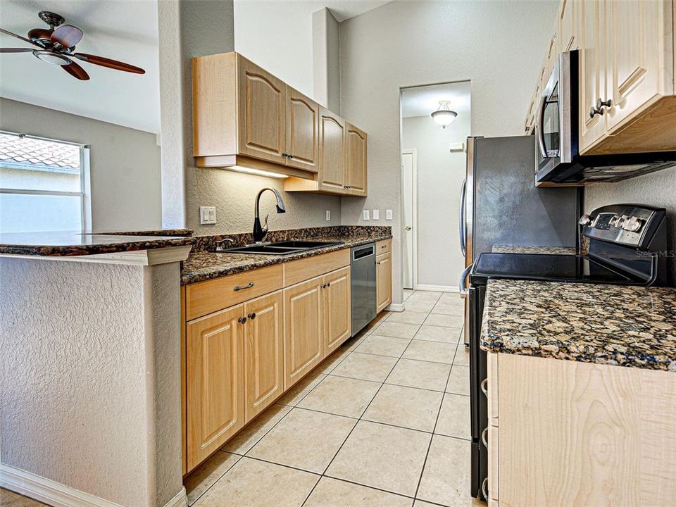 For Sale: $285,000 (3 beds, 2 baths, 1383 Square Feet)