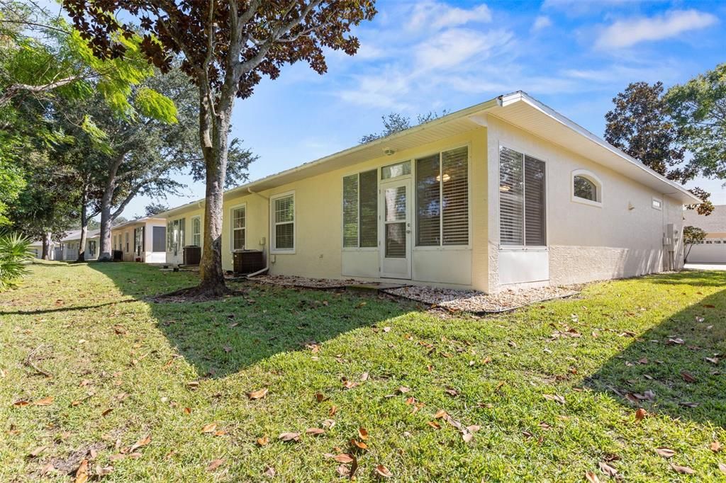 На продажу: $299,000 (3 спален, 2 ванн, 1453 Квадратных фут)