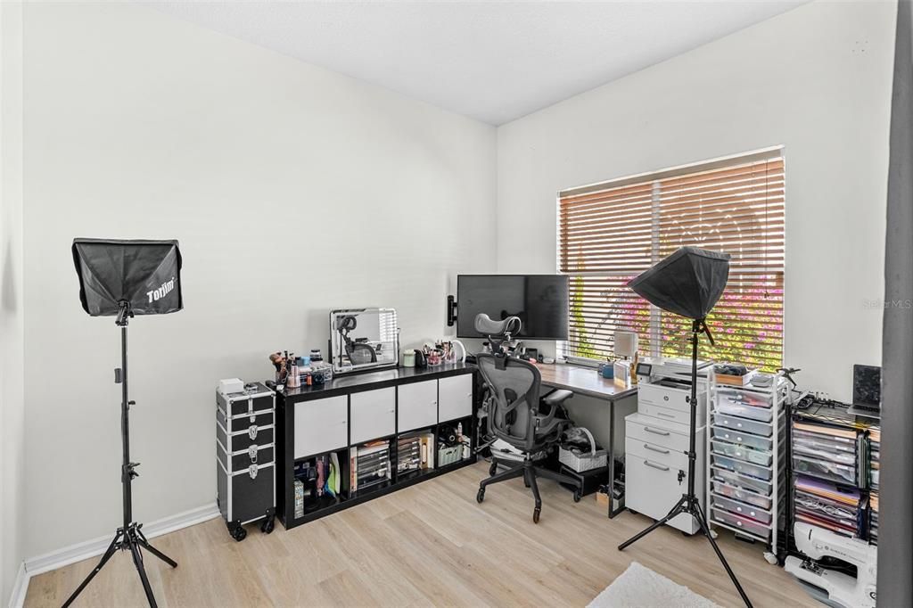 For Sale: $629,900 (4 beds, 2 baths, 2287 Square Feet)