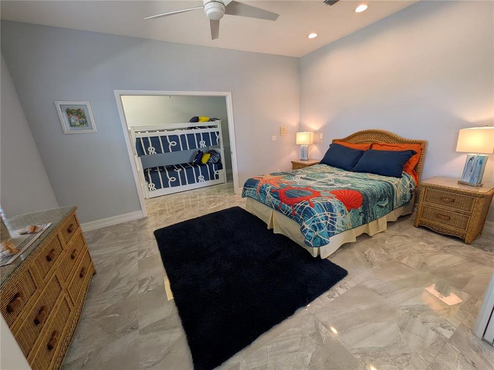 Active With Contract: $659,900 (3 beds, 2 baths, 3059 Square Feet)