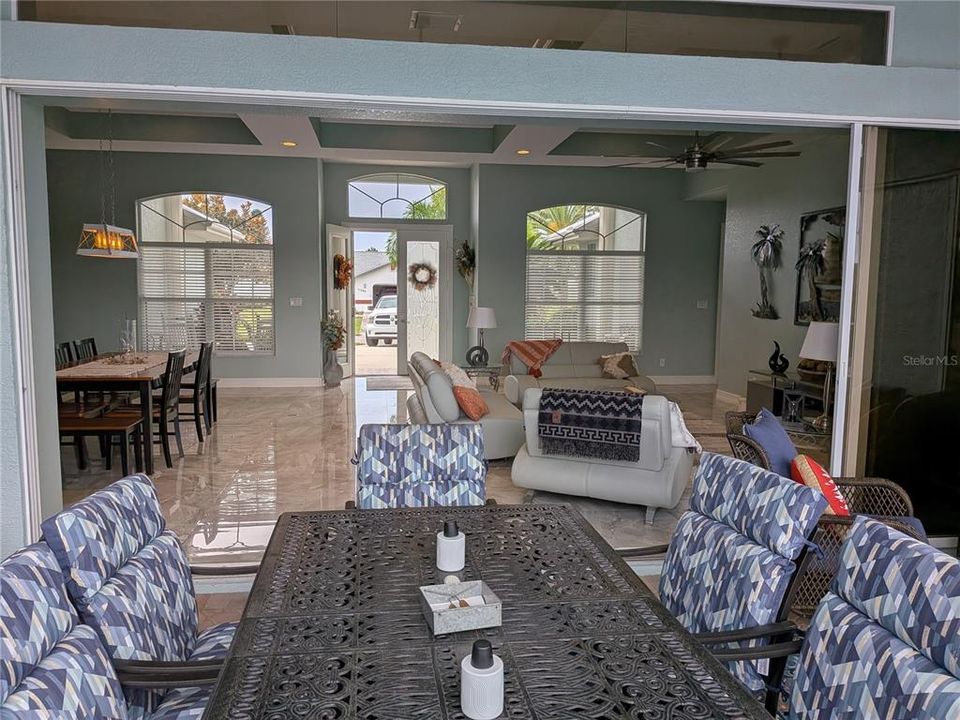 Active With Contract: $659,900 (3 beds, 2 baths, 3059 Square Feet)