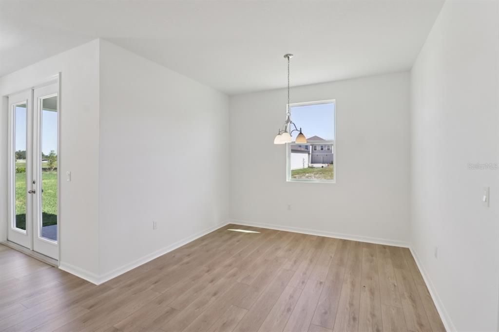 На продажу: $459,990 (4 спален, 3 ванн, 2226 Квадратных фут)