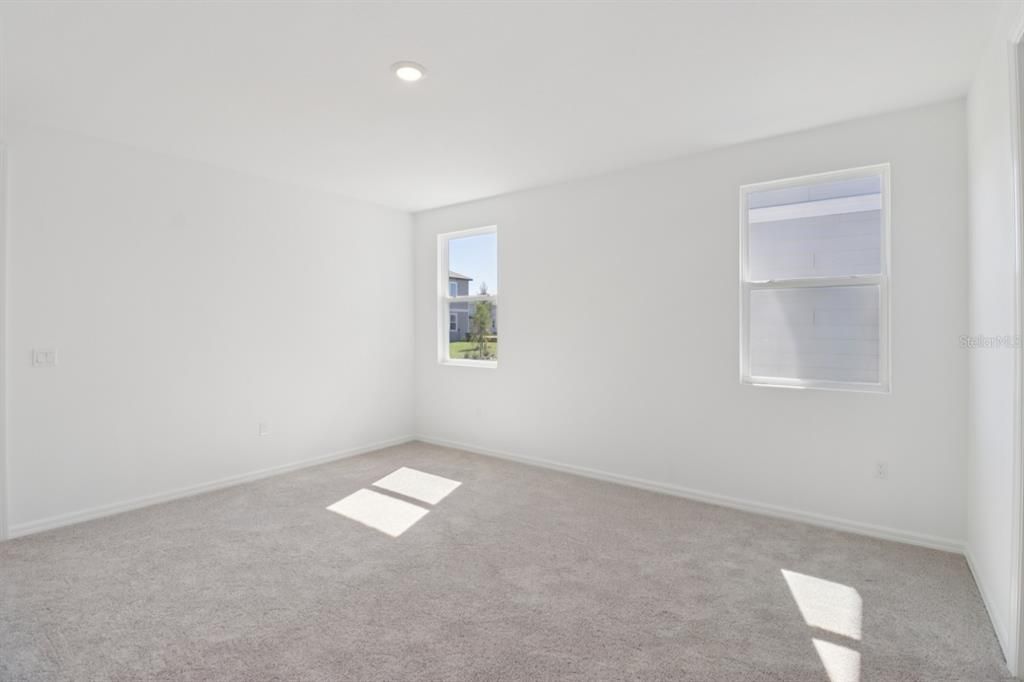 На продажу: $459,990 (4 спален, 3 ванн, 2226 Квадратных фут)