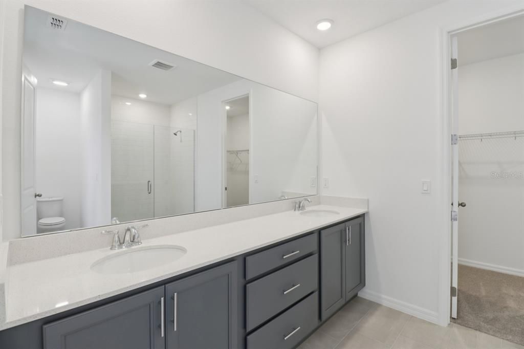 На продажу: $459,990 (4 спален, 3 ванн, 2226 Квадратных фут)