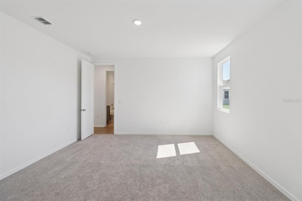 На продажу: $459,990 (4 спален, 3 ванн, 2226 Квадратных фут)