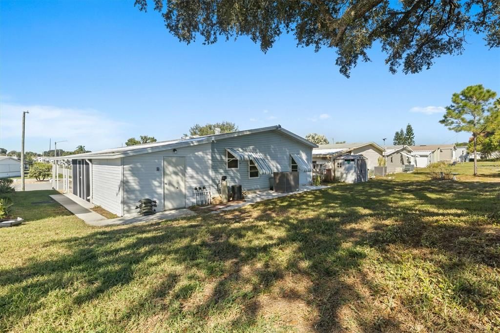 待售: $149,900 (2 贝兹, 2 浴室, 1296 平方英尺)