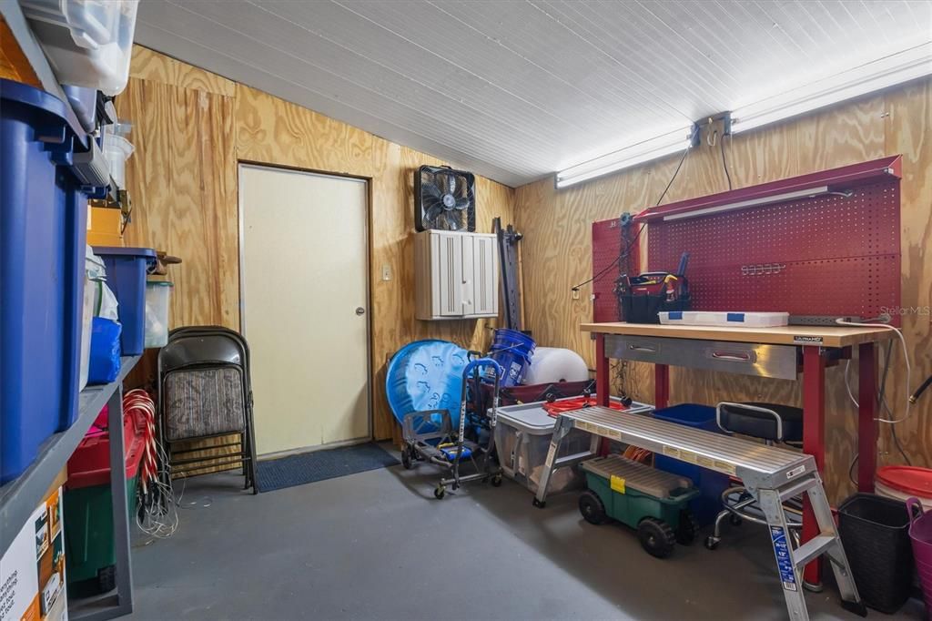 待售: $149,900 (2 贝兹, 2 浴室, 1296 平方英尺)