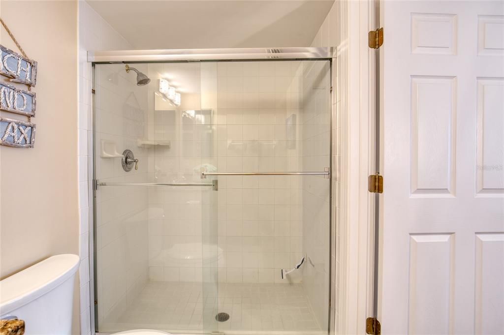 Active With Contract: $699,000 (3 beds, 3 baths, 2072 Square Feet)