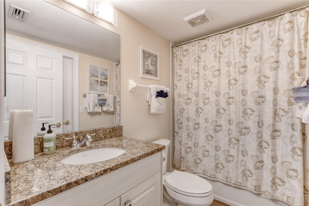 Active With Contract: $699,000 (3 beds, 3 baths, 2072 Square Feet)