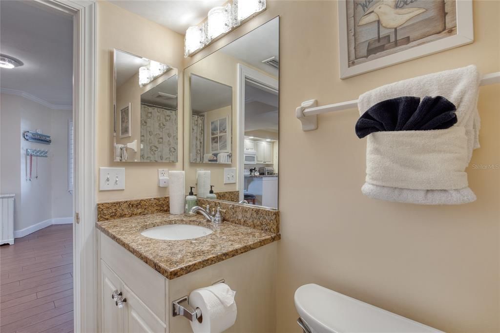 Active With Contract: $699,000 (3 beds, 3 baths, 2072 Square Feet)