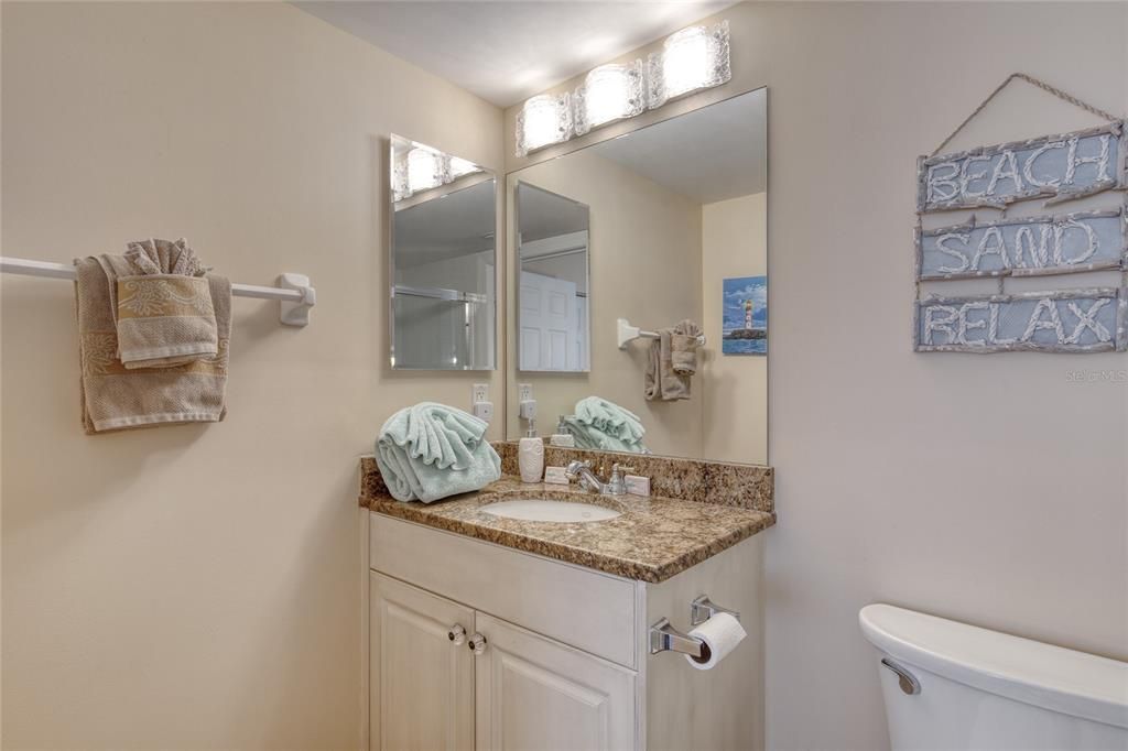 Active With Contract: $699,000 (3 beds, 3 baths, 2072 Square Feet)