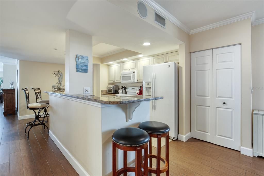 Active With Contract: $699,000 (3 beds, 3 baths, 2072 Square Feet)