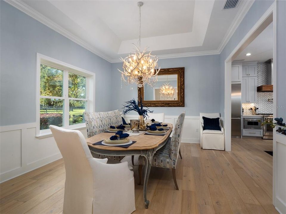 En Venta: $4,395,000 (3 camas, 2 baños, 3176 Pies cuadrados)