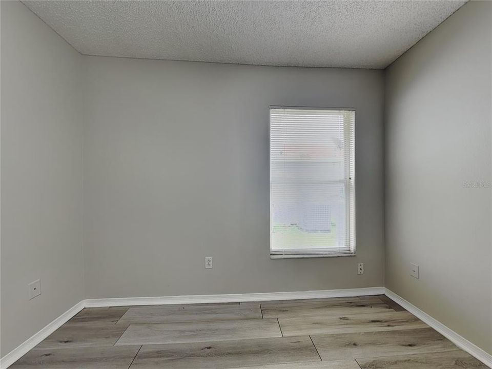 For Rent: $2,050 (3 beds, 2 baths, 1340 Square Feet)