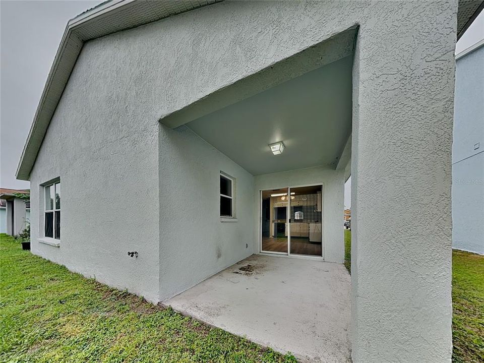 For Rent: $2,050 (3 beds, 2 baths, 1340 Square Feet)