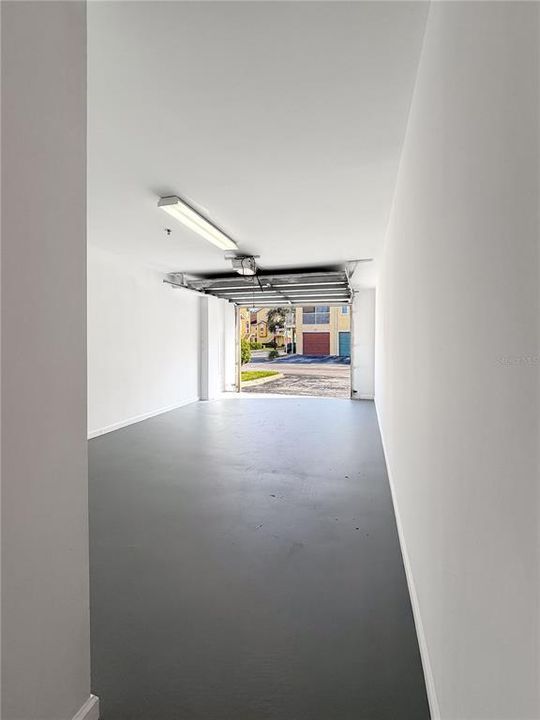 For Sale: $219,000 (1 beds, 1 baths, 790 Square Feet)