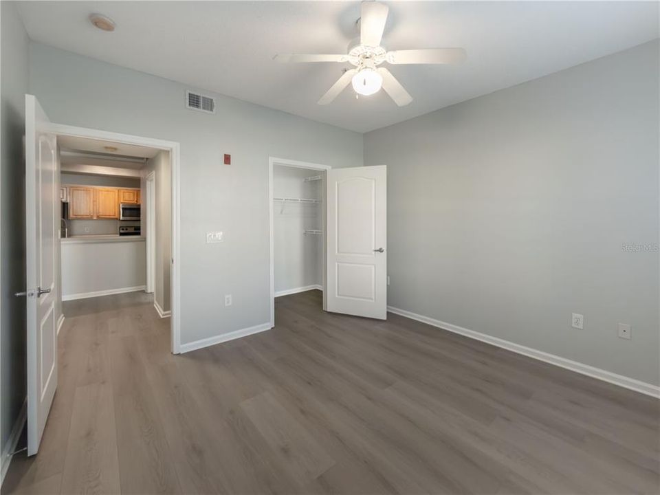 For Sale: $219,000 (1 beds, 1 baths, 790 Square Feet)